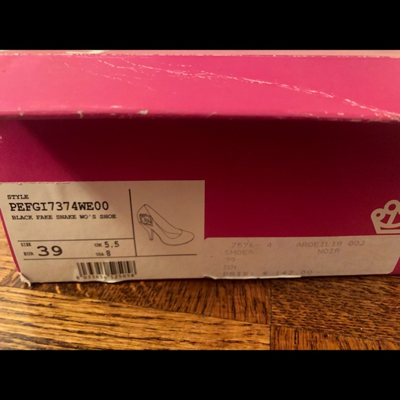 🌟 HOST PICK 🌟 Italian Heels. Black. Funky heel - Picture 5 of 5